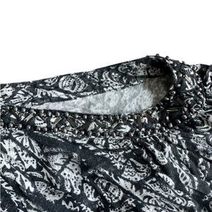 FREE PEOPLE BLACK AND WHITE TUNIC SIZE L